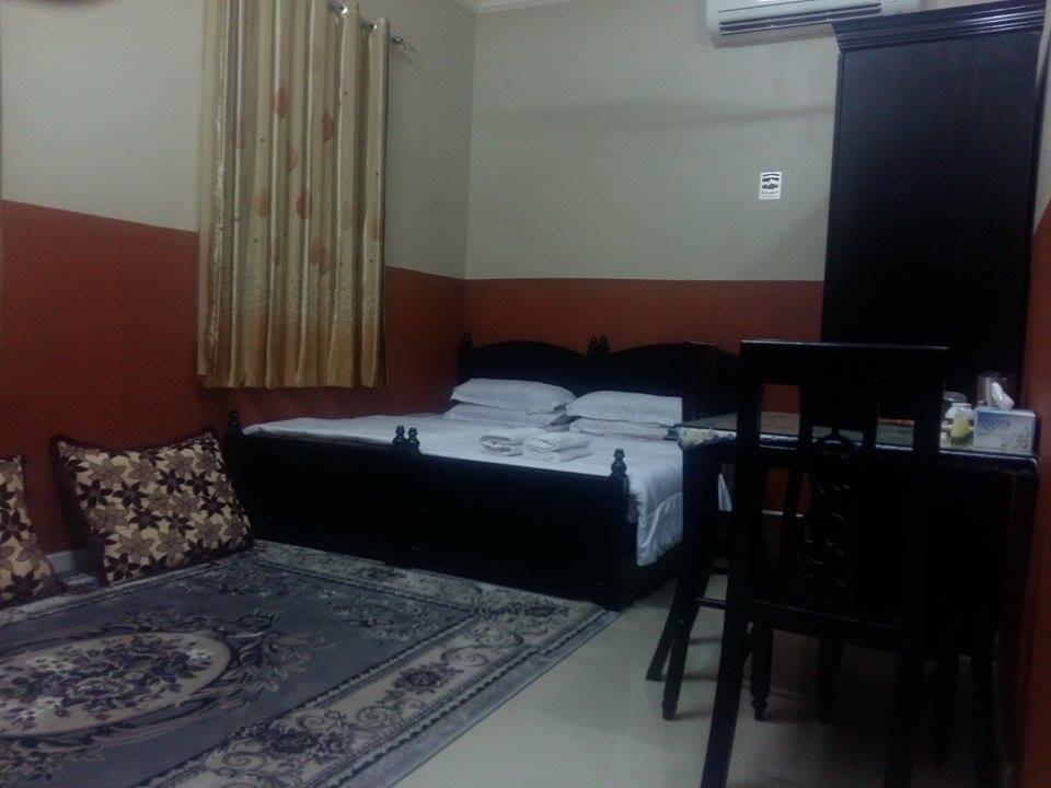 Five Continents Hotel